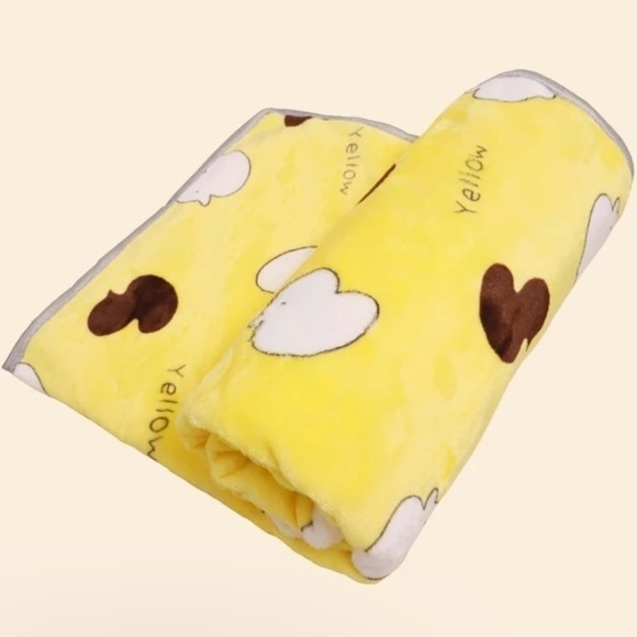 Cute Yellow Doggy Blanket - Picture 1 of 3
